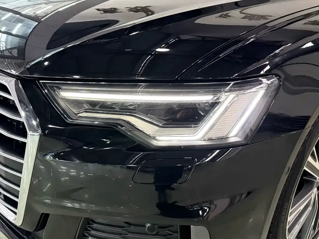 Audi A6L 2022 из CN, фото 9