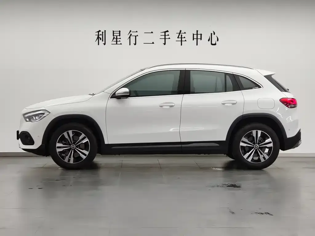 Mercedes-Benz GLA 2023 из CN, фото 7