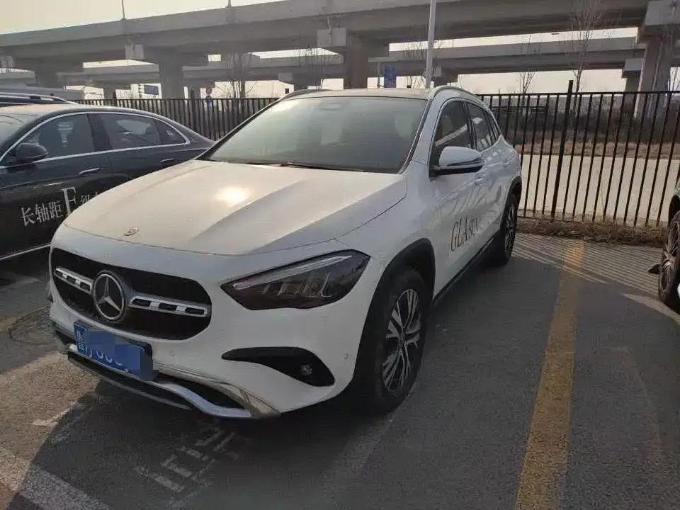 Mercedes-Benz GLA 2024 из CN, фото 1