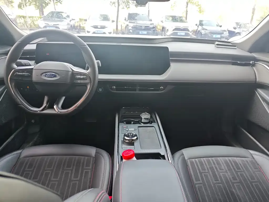 Ford Mondeo 2024 из CN, фото 5