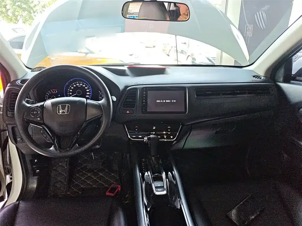 Honda Vezel 2021 из CN, фото 4