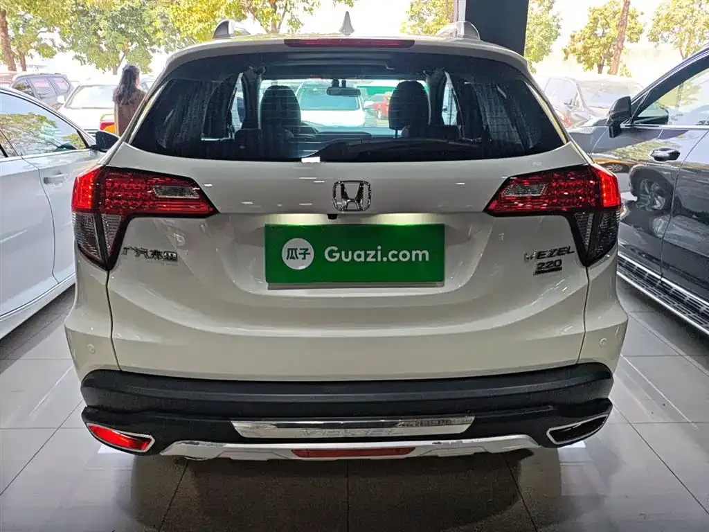 Honda Vezel 2021 из CN, фото 3