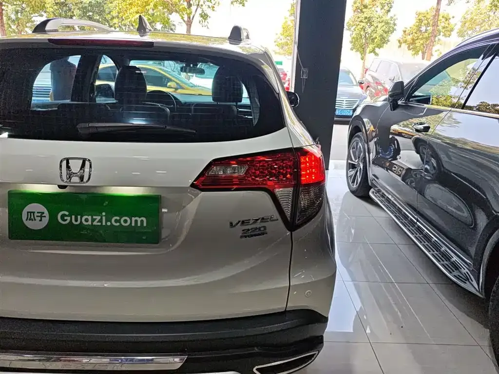 Honda Vezel 2021 из CN, фото 9