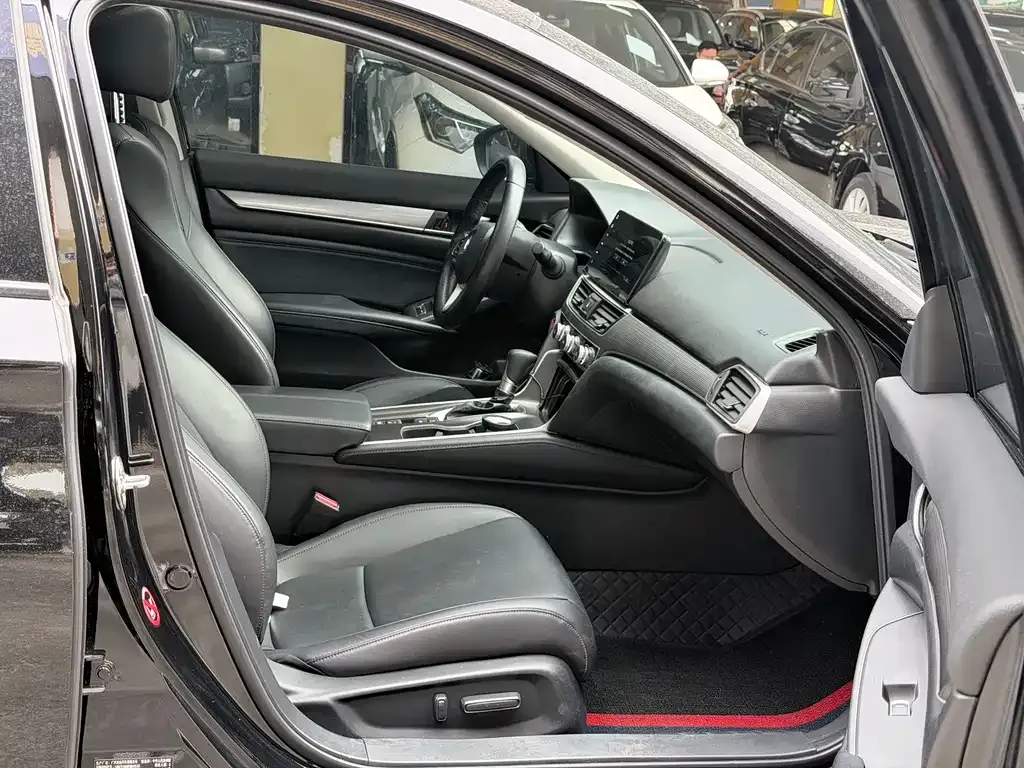 Honda Accord 2022 из CN, фото 9