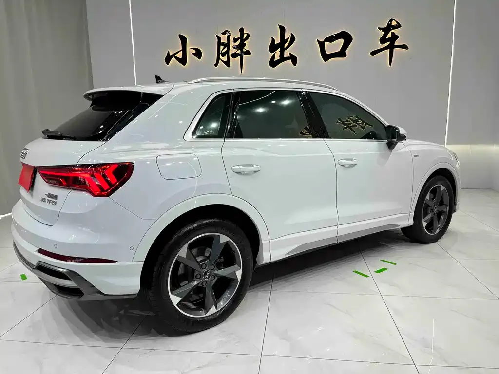Audi Q3 2021 из CN, фото 3