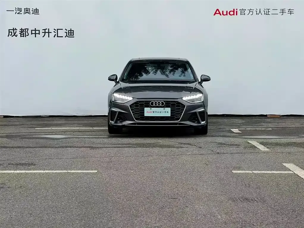 Audi A4L 2023 из CN, фото 7