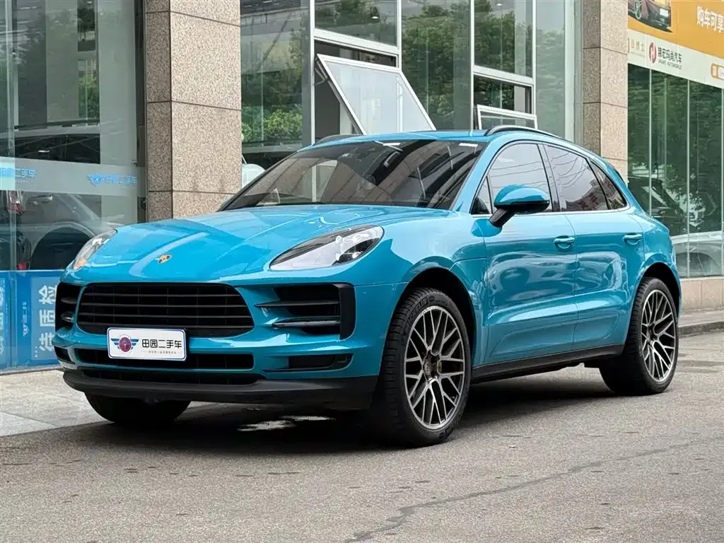 Porsche Macan — фото 1