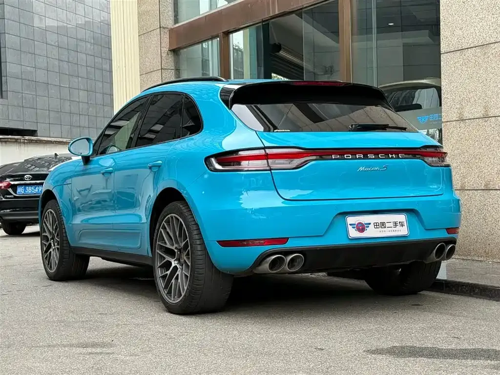 Porsche Macan — фото 9