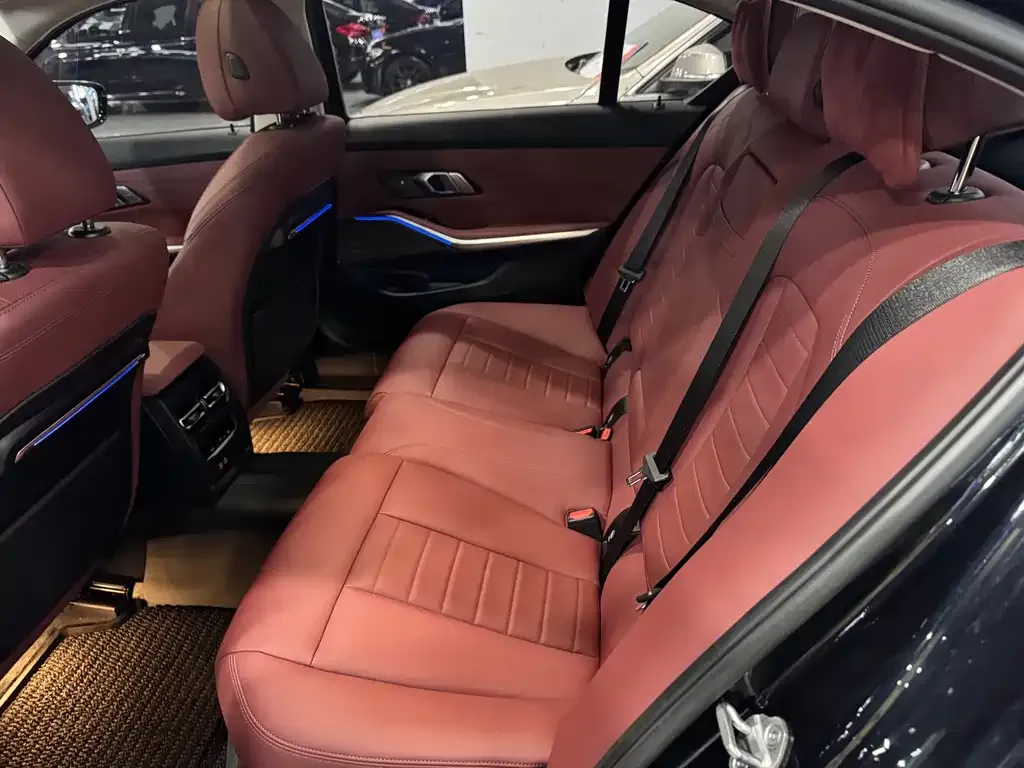 BMW 3 Series 2021 из CN, фото 5