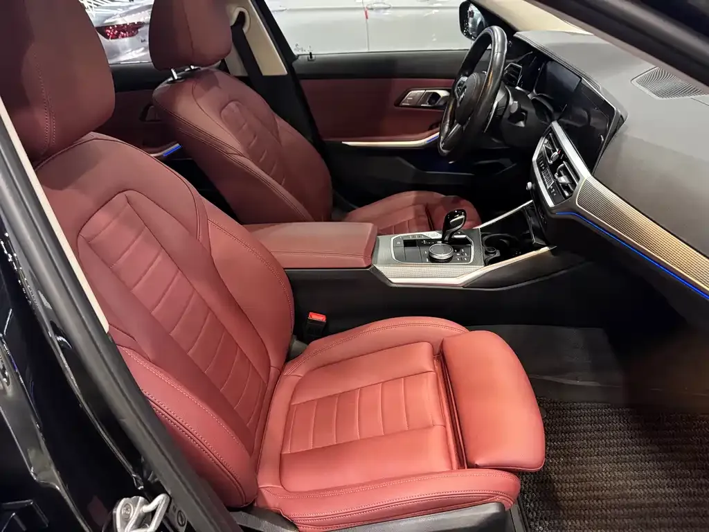 BMW 3 Series 2021 из CN, фото 8