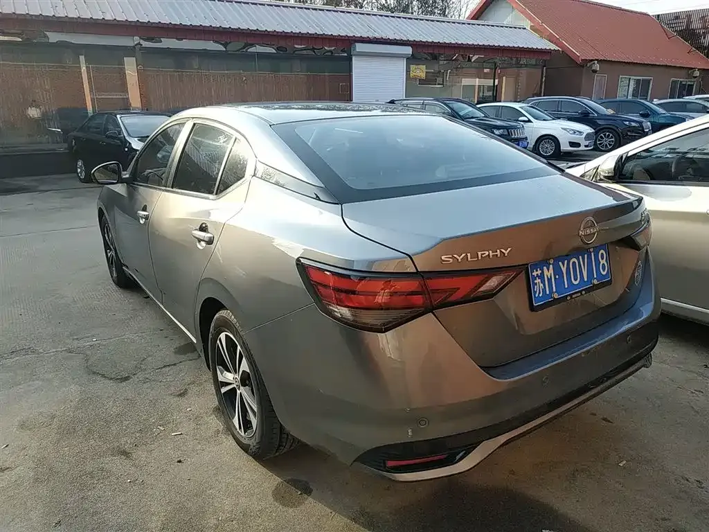 Nissan Sylphy 2023 из CN, фото 2