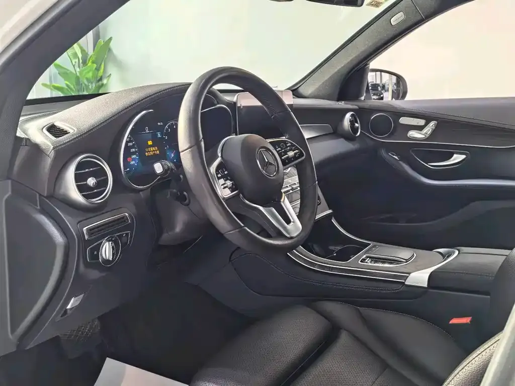 Mercedes-Benz GLC 2021 из CN, фото 4