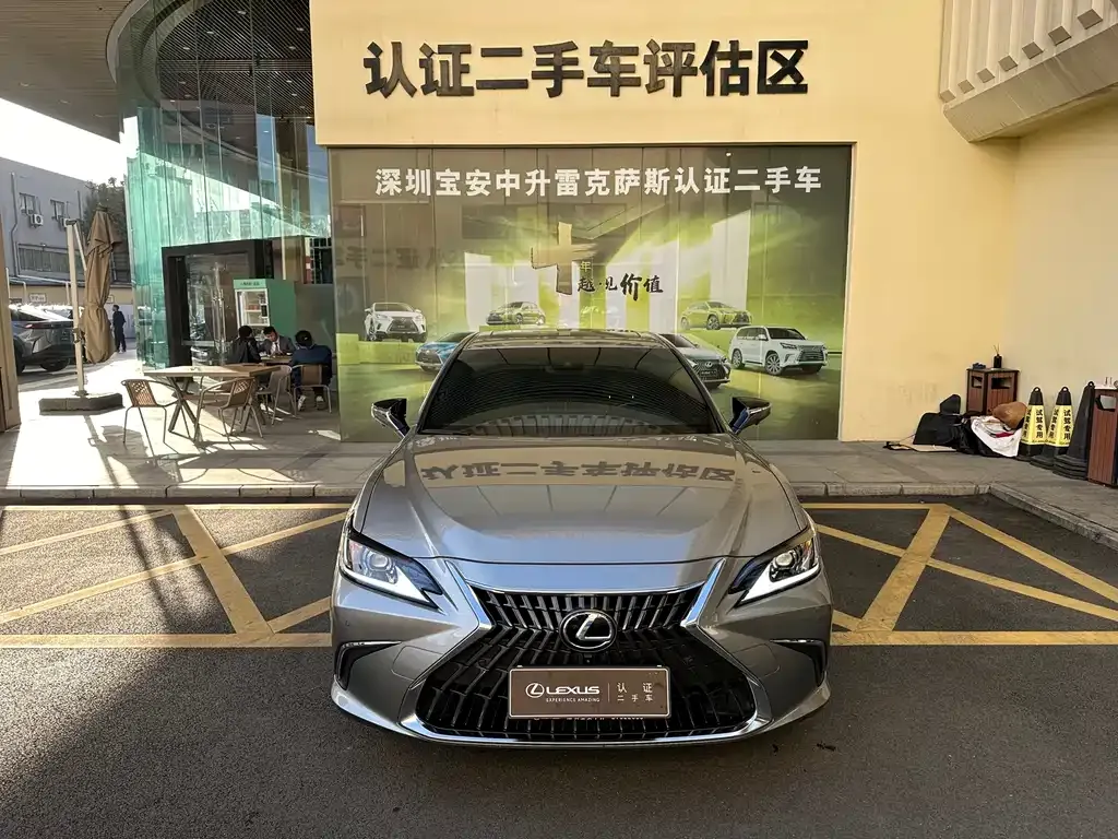 Lexus ES 2024 из CN, фото 9