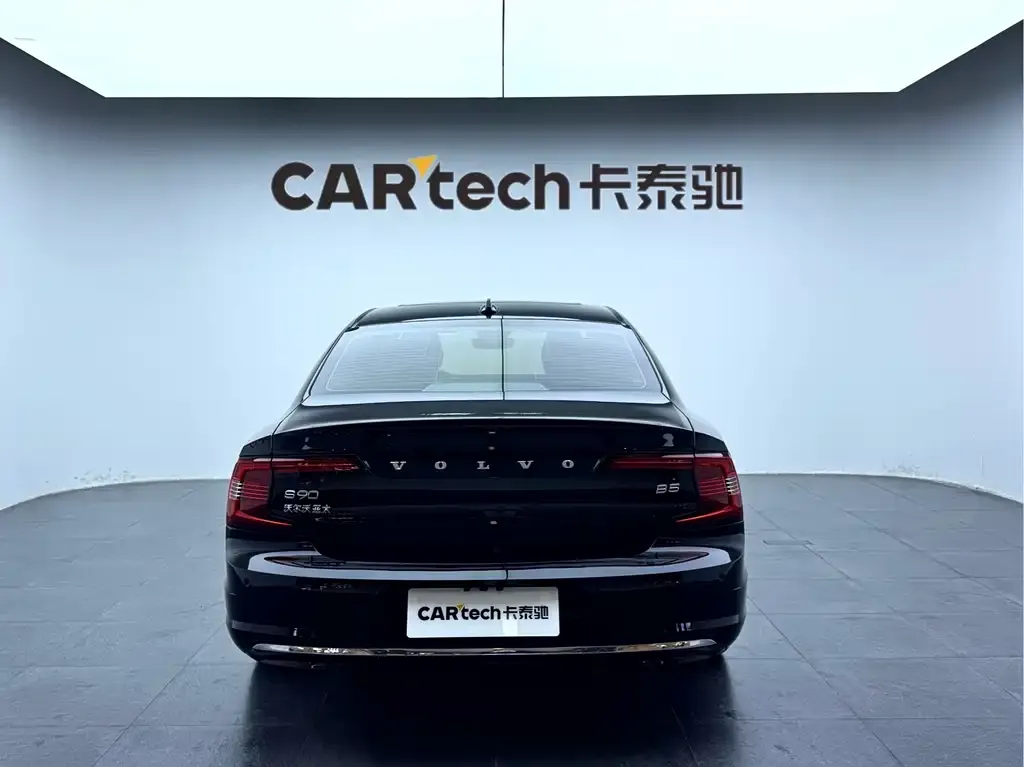 Volvo S90 2022 из CN, фото 2