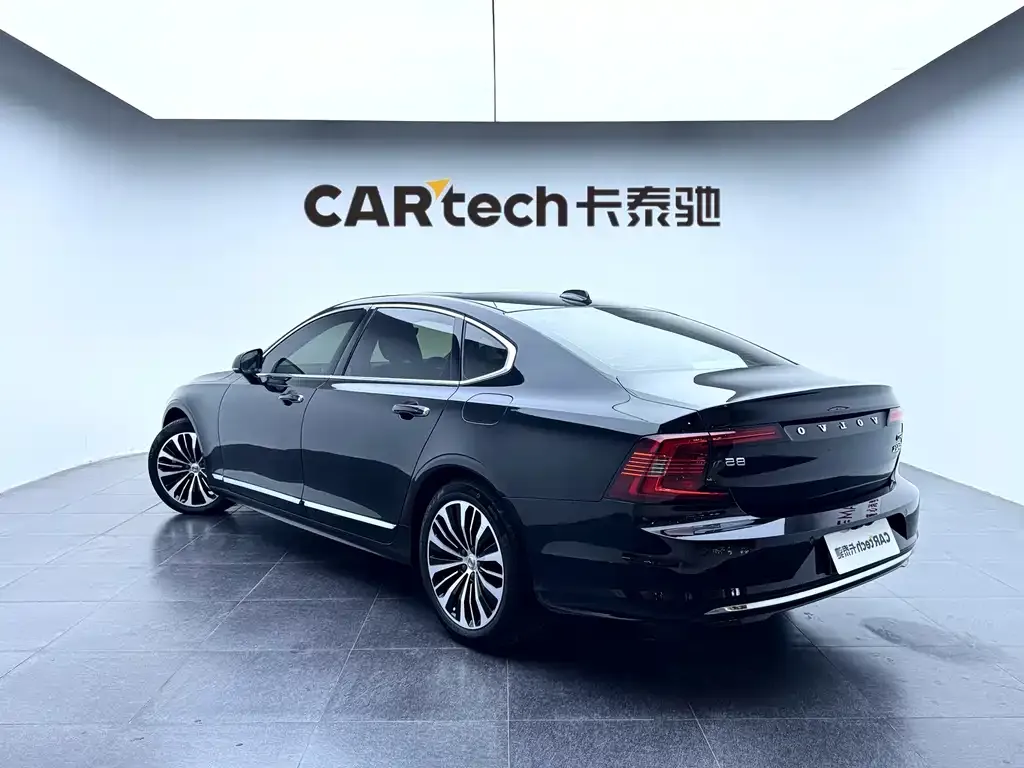 Volvo S90 2022 из CN, фото 10