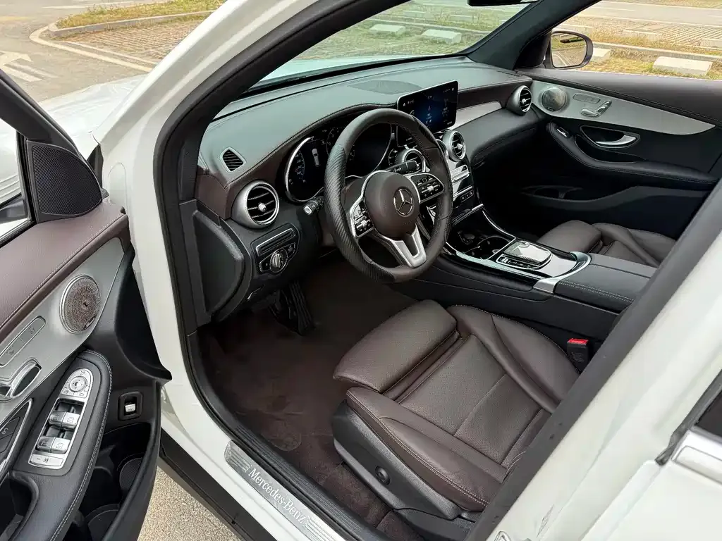 Mercedes-Benz GLC 2023 из CN, фото 9