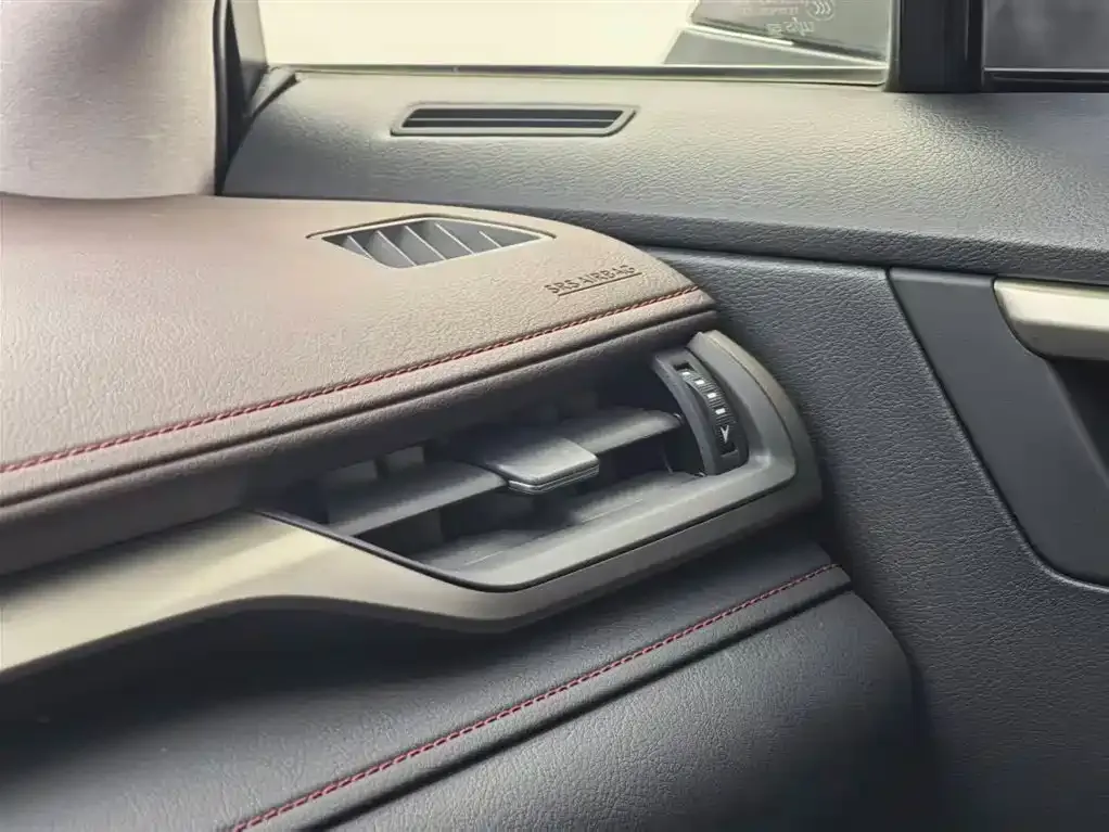 Lexus RX 2023 из CN, фото 3