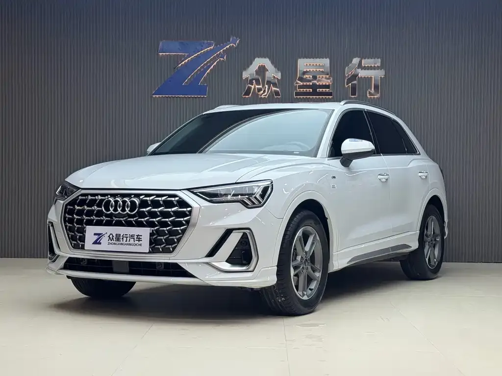 Audi Q3 2024 из CN, фото 1