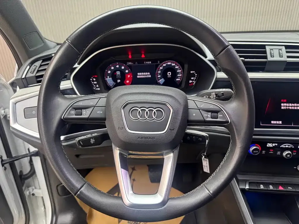 Audi Q3 2024 из CN, фото 7