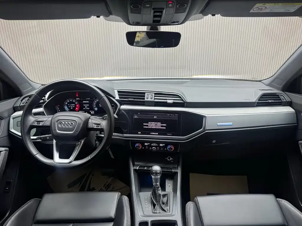 Audi Q3 2024 из CN, фото 10