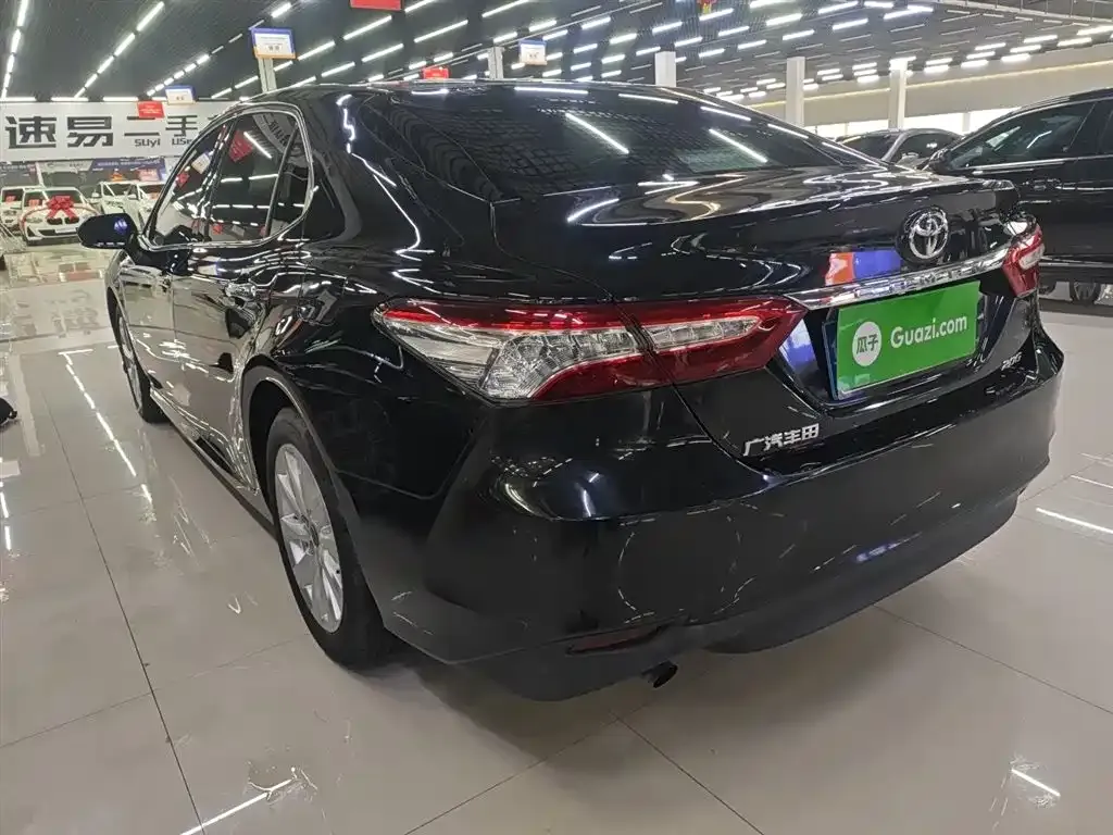Toyota Camry 2021 из CN, фото 9