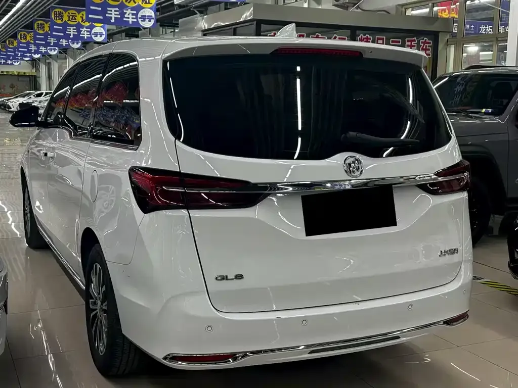 Buick GL8 2024 из CN, фото 4