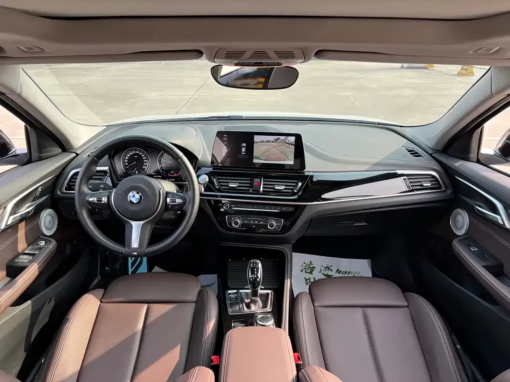 BMW 1 Series 2023 из CN, фото 2