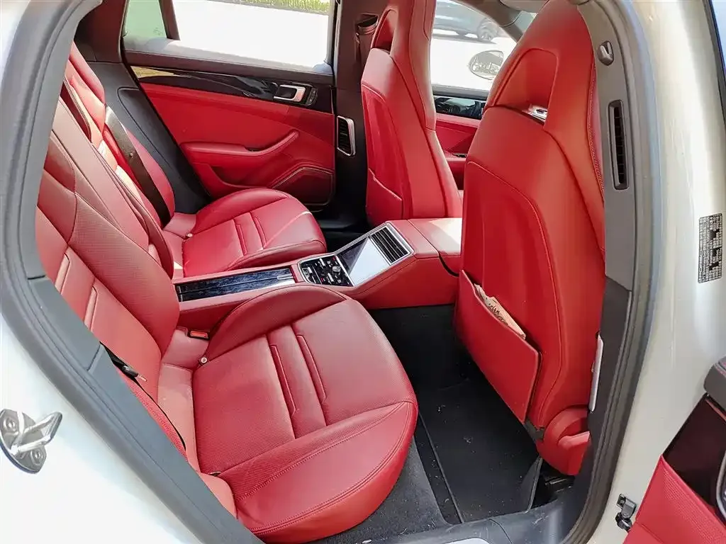 Porsche Panamera 2023 из CN, фото 6