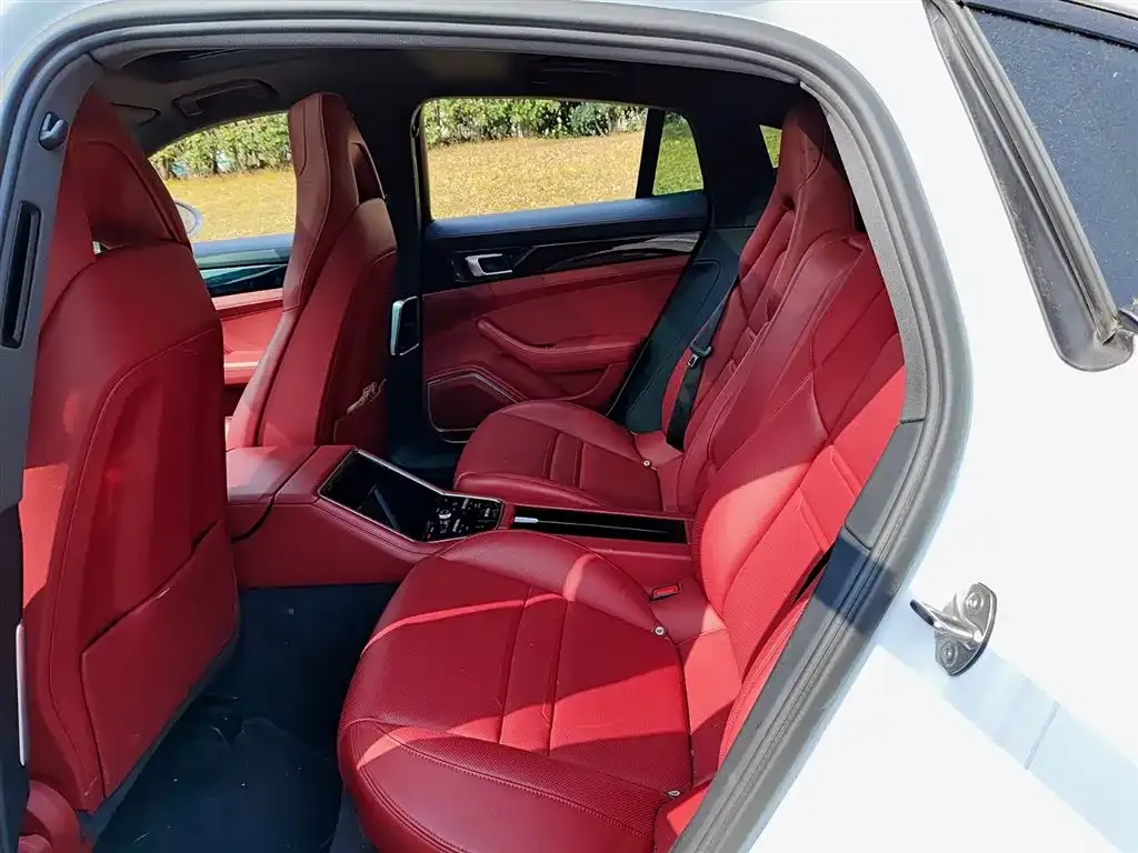 Porsche Panamera 2023 из CN, фото 4
