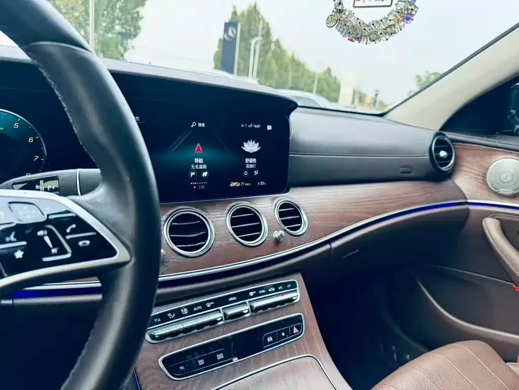 Mercedes-Benz E-Class 2023 из CN, фото 5