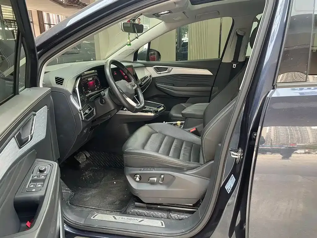 Volkswagen Talagon 2022 из CN, фото 9