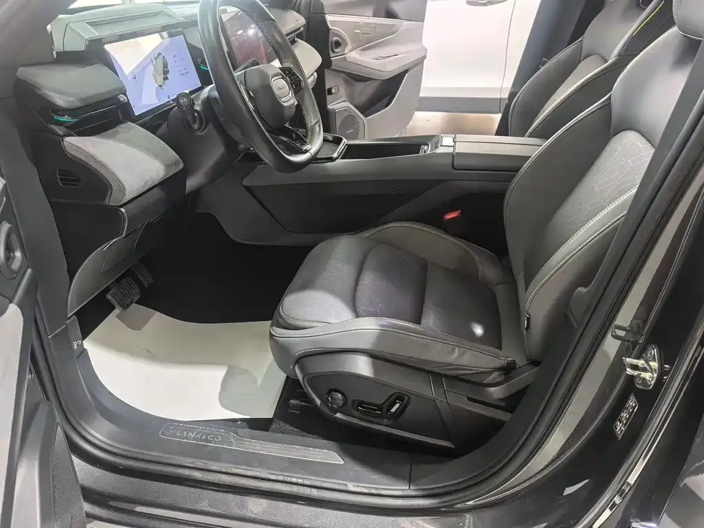 Lynk & Co 08 EM-P 2023 из CN, фото 8