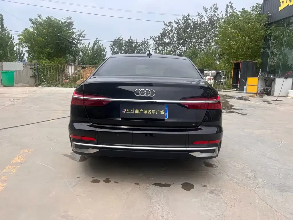 Audi A6L 2024 из CN, фото 9