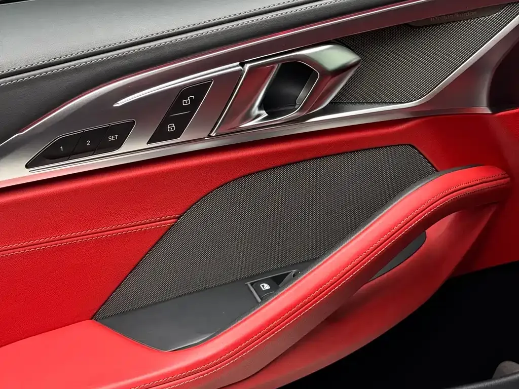 BMW 8 Series 2021 из CN, фото 10