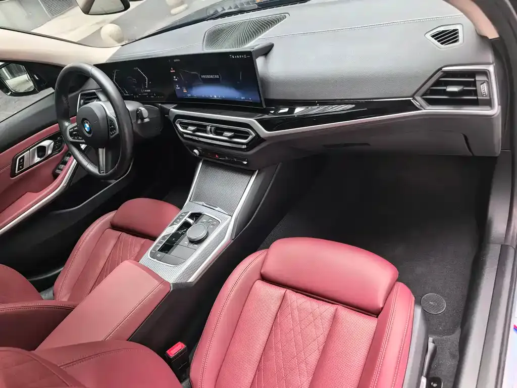 BMW 3 Series 2024 из CN, фото 5