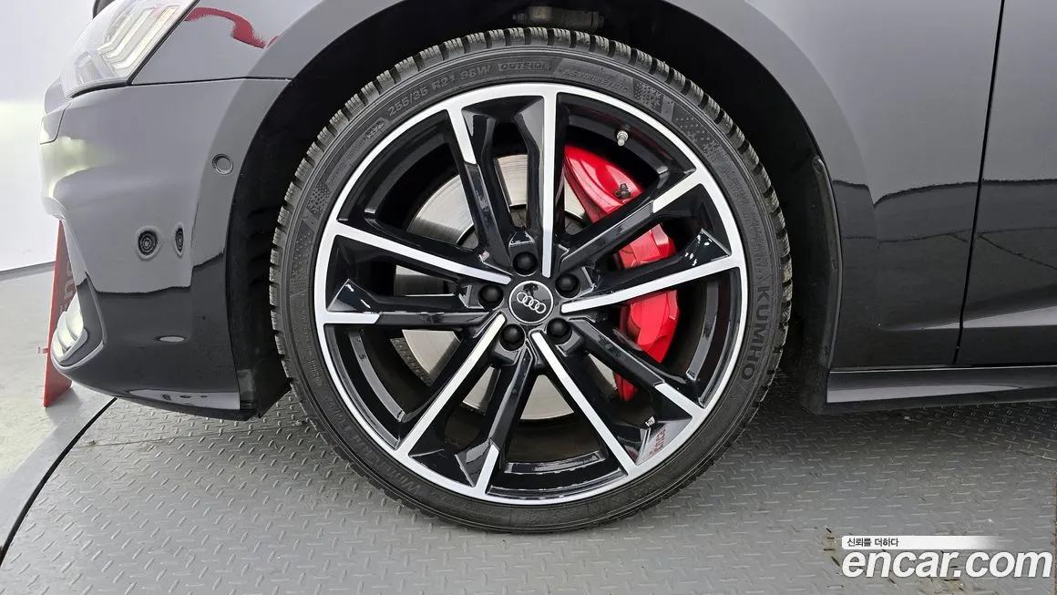 Audi S6 2021 из KR, фото 8