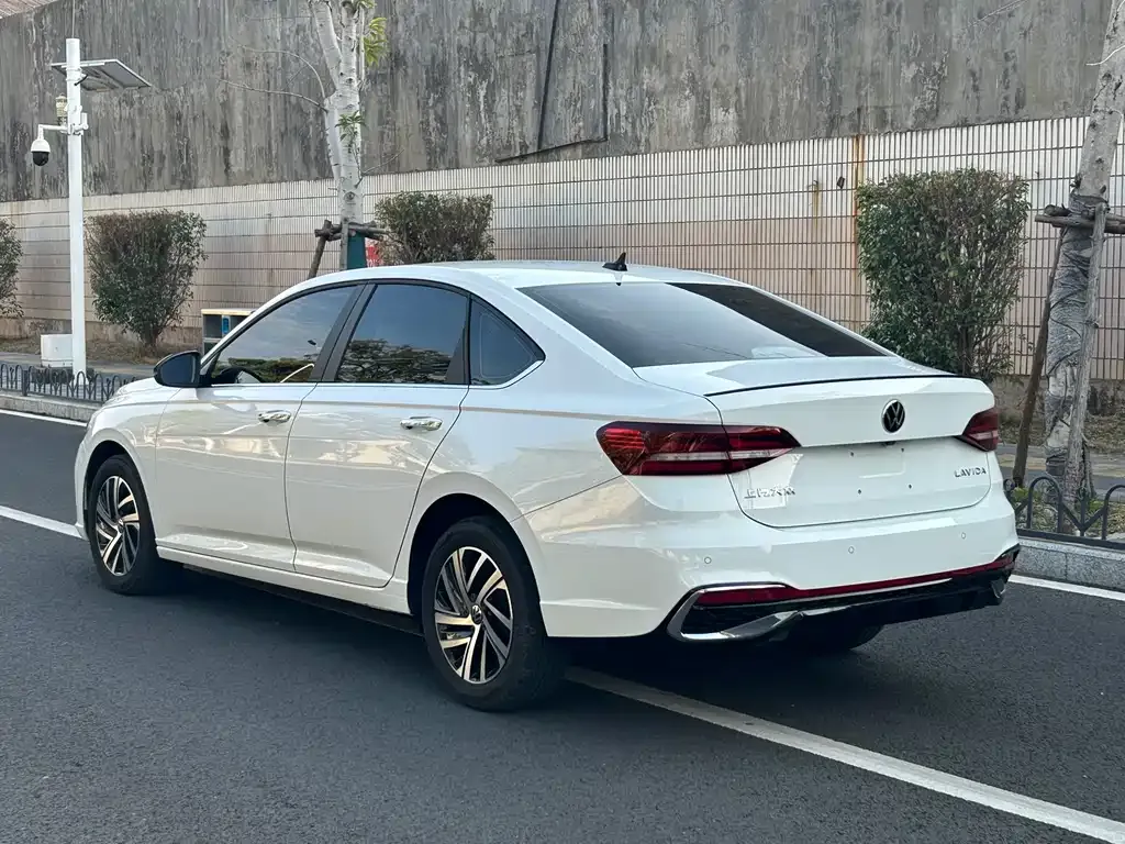 Volkswagen Lavida 2024 из CN, фото 6