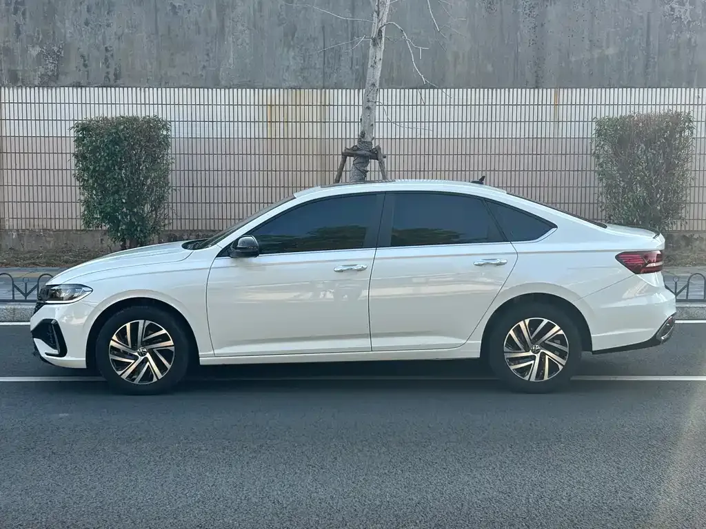 Volkswagen Lavida 2024 из CN, фото 3