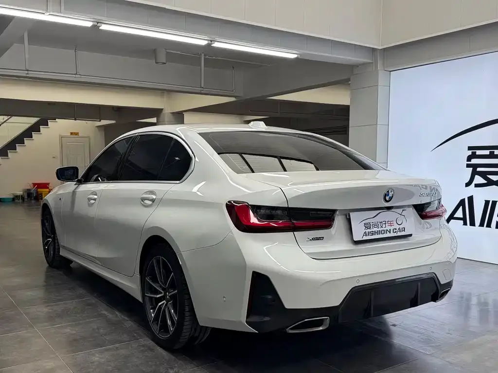 BMW 3 Series 2023 из CN, фото 9