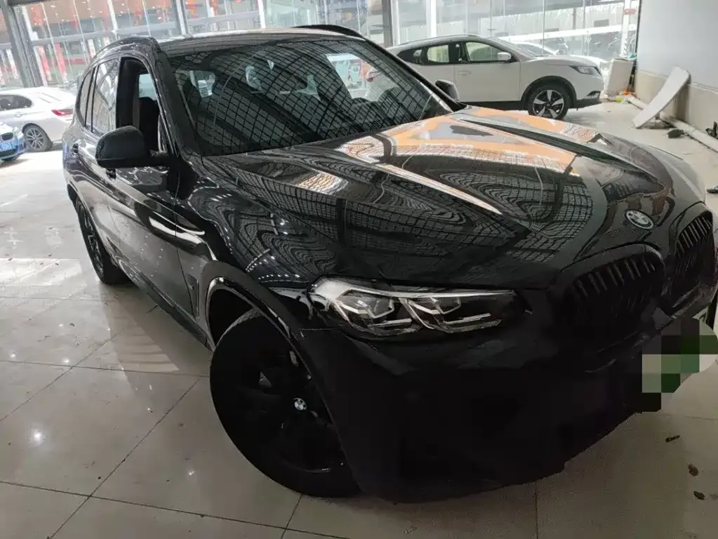 BMW iX3 — фото 4