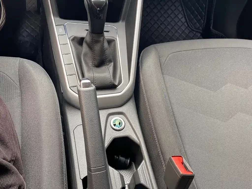 Volkswagen Polo 2025 из CN, фото 10