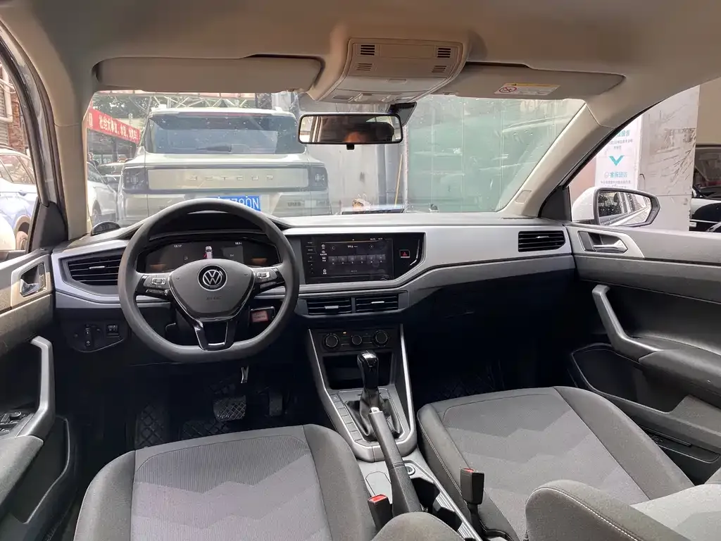 Volkswagen Polo 2025 из CN, фото 8