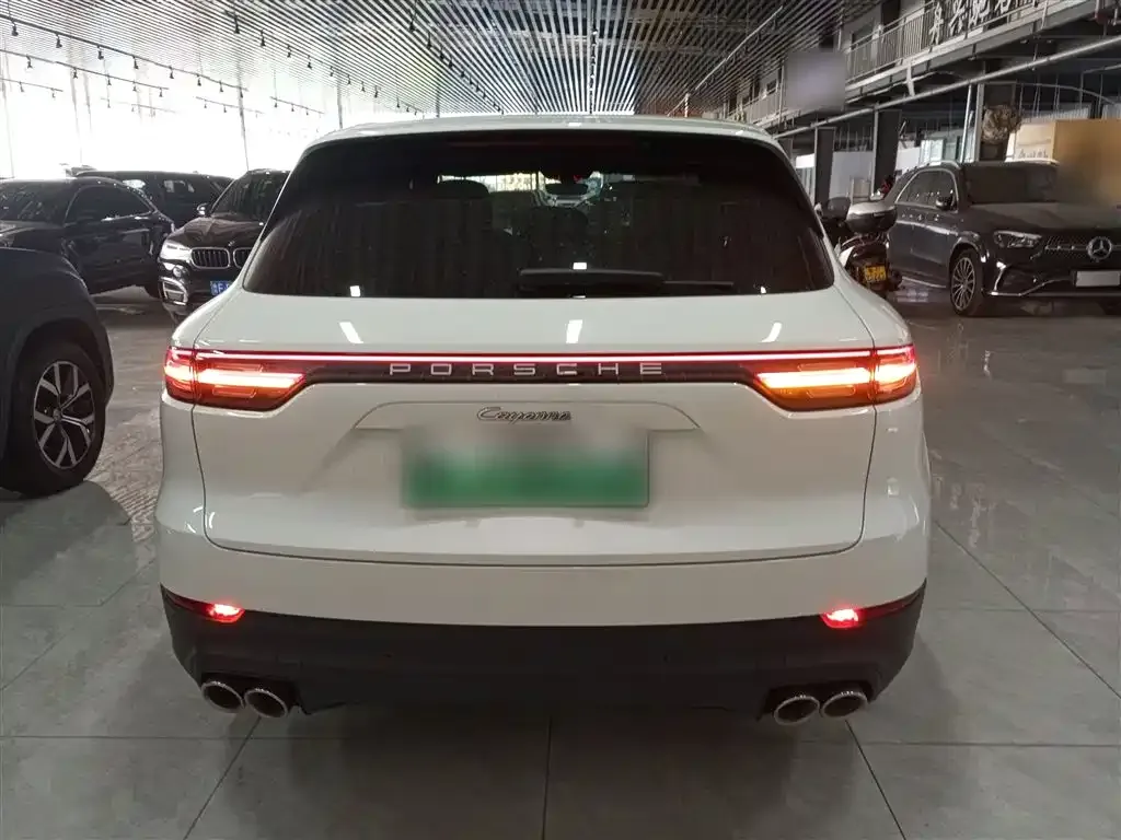 Porsche Cayenne Hybrid 2021 из CN, фото 6