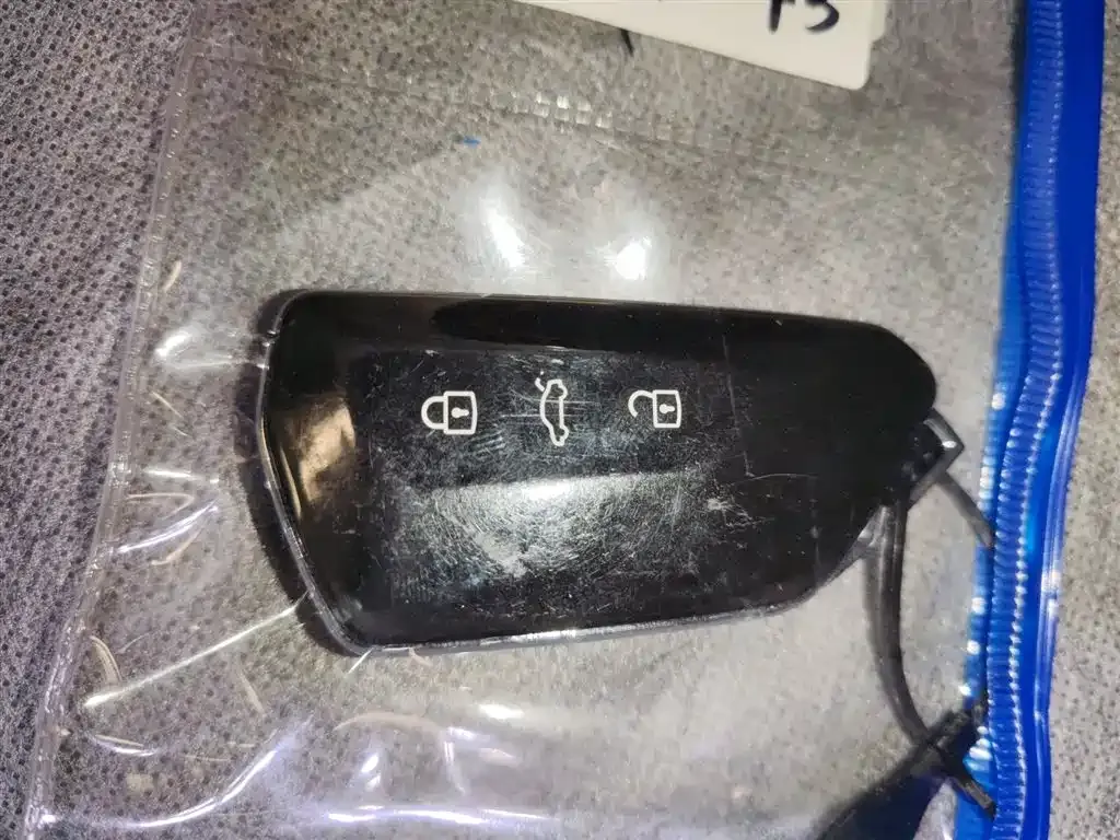 Volkswagen 06 2025 из CN, фото 9