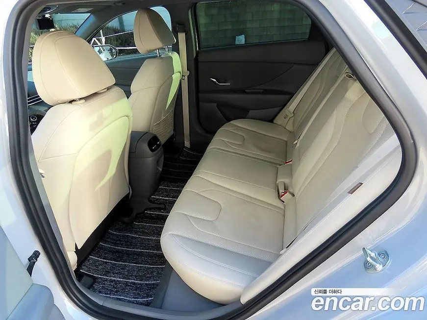 Hyundai AVANTE 2024 из KR, фото 4