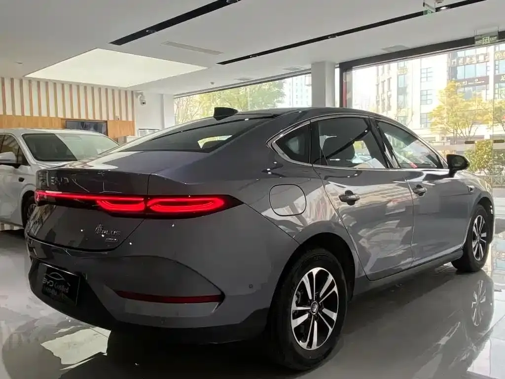 BYD Qin PLUS 2025 из CN, фото 9