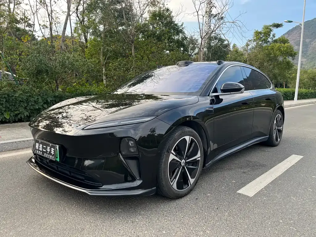NIO ET5T — фото 1