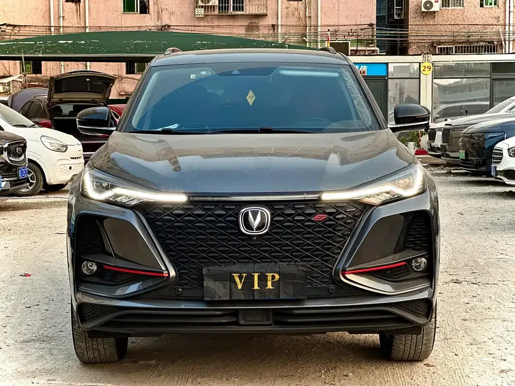 Changan CS75PLUS — фото 1