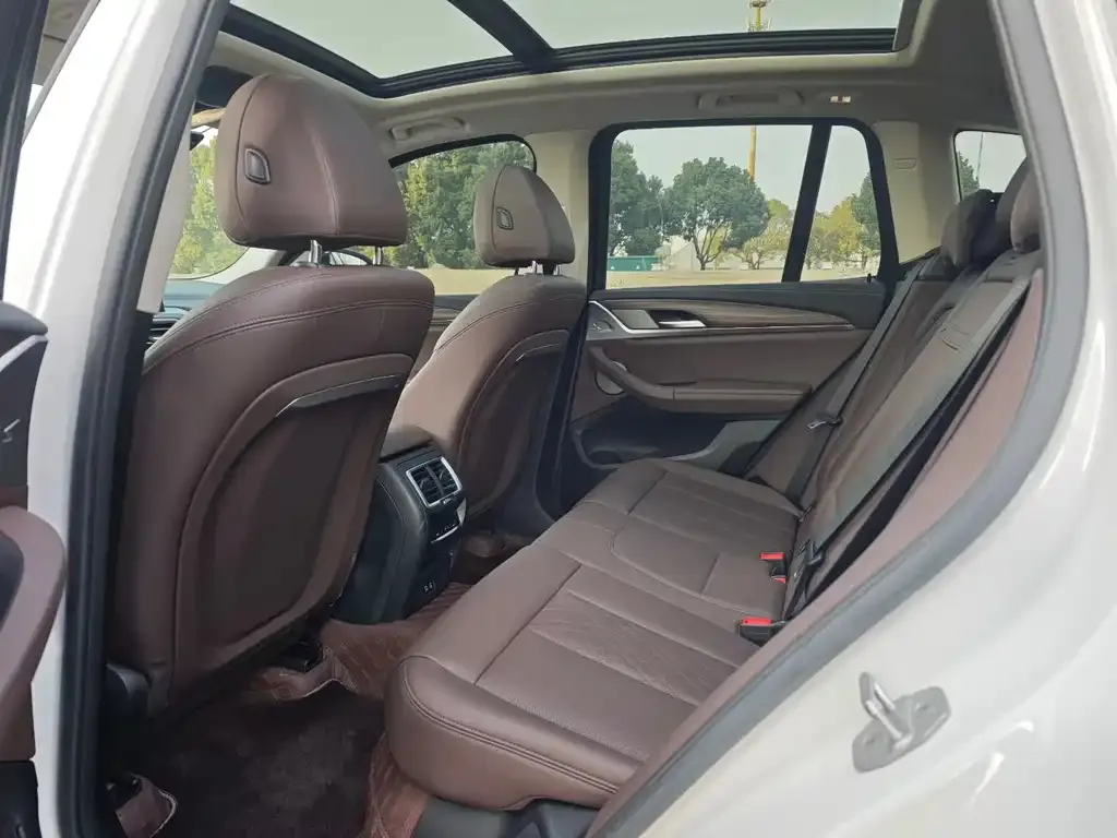 BMW X3 2022 из CN, фото 8
