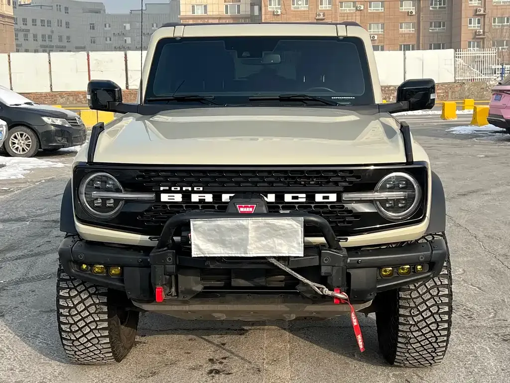 Ford Bronco 2024 из CN, фото 1